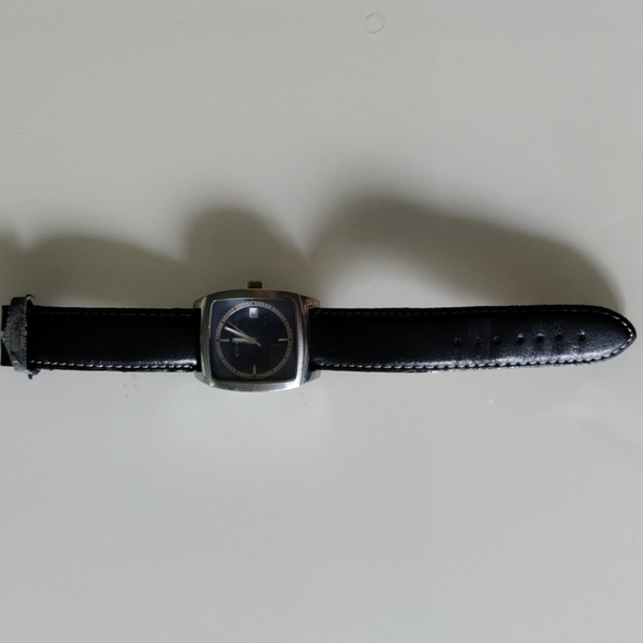Giordano watch for men - Picture 2 of 5